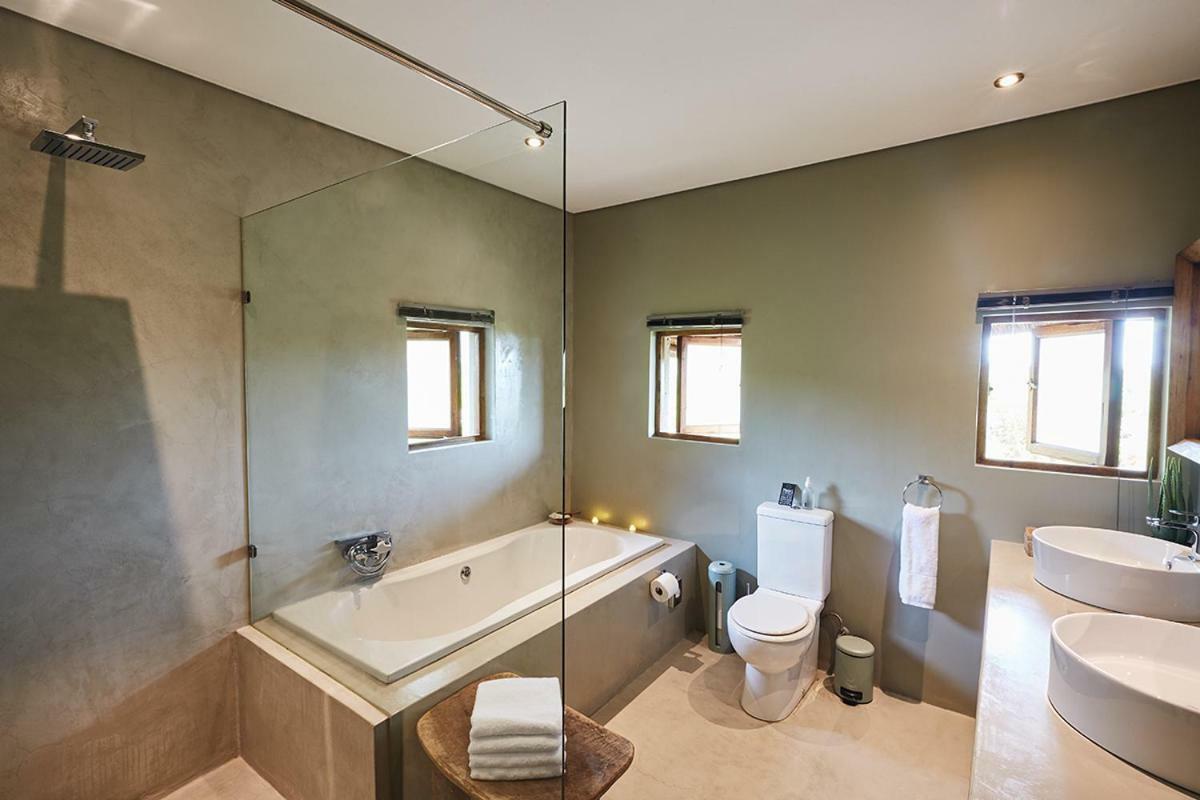 Mhondoro Safari Lodge & Villa Welgevonden Vadrezervátum Kültér fotó